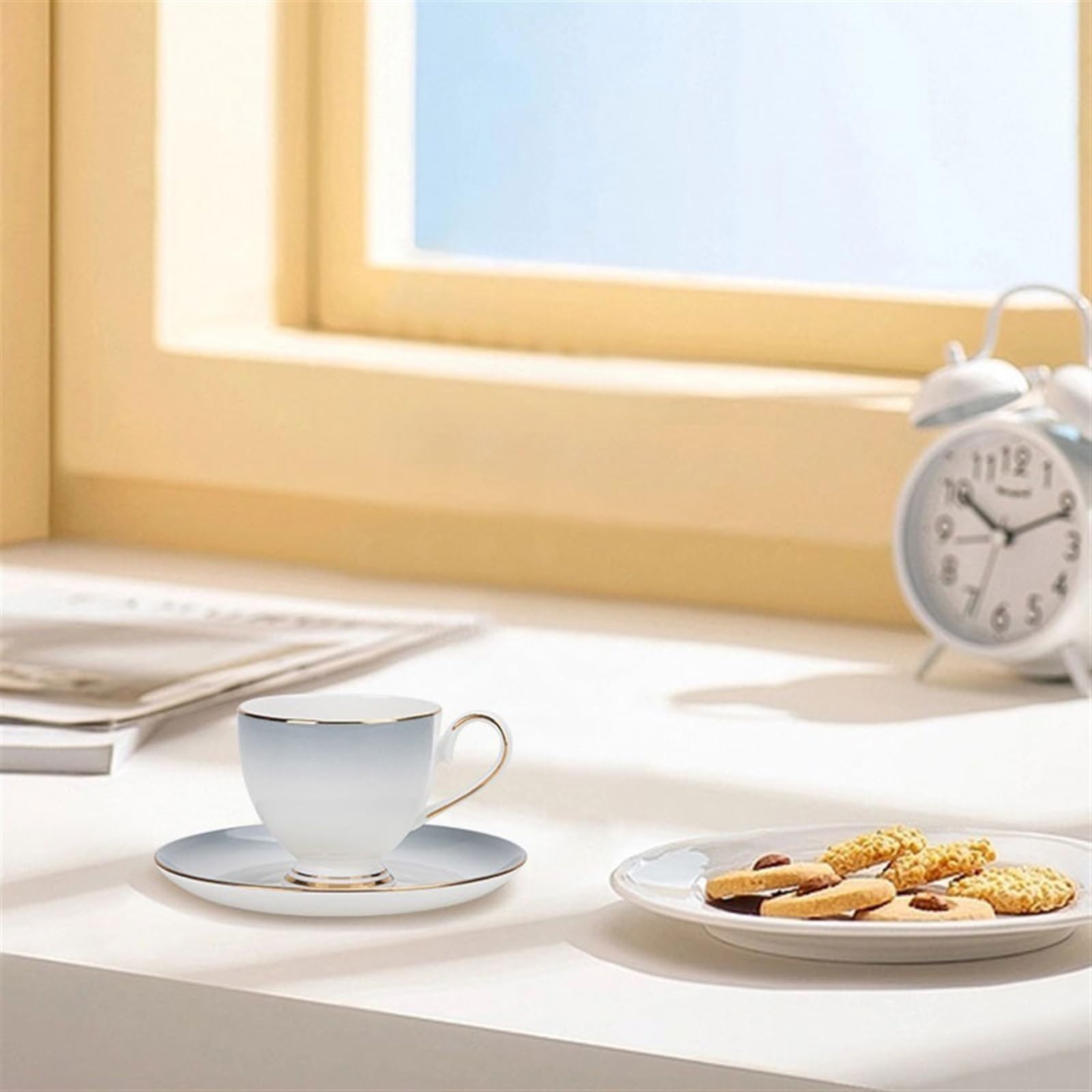 Zestaw filiżanek do herbaty i spodków, filiżanki do herbaty filiżanki do kawy zestaw do herbaty domowy porcelana kostna nordycki styl lekki luksusowy zestaw do kawy prezent na parapetówkę filiżanki do