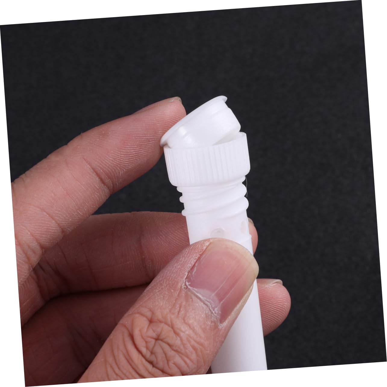 FOYTOKI 12-pack Essential Oil Tubes 12pcs Cotton Swabs Refillable Odorless for Aromatherapy Easy to Carry