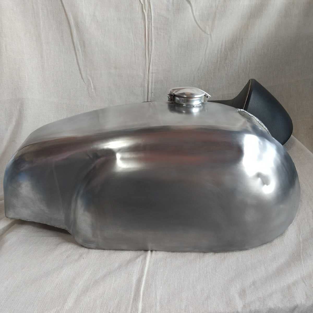 （ラプラスさま専用購入不可）ブルックランズ　SR400 タンク※漏れ確認後値下げ ラプラスさま専用購入不可）ブルックランズ SR400 タンク※漏れ確認後