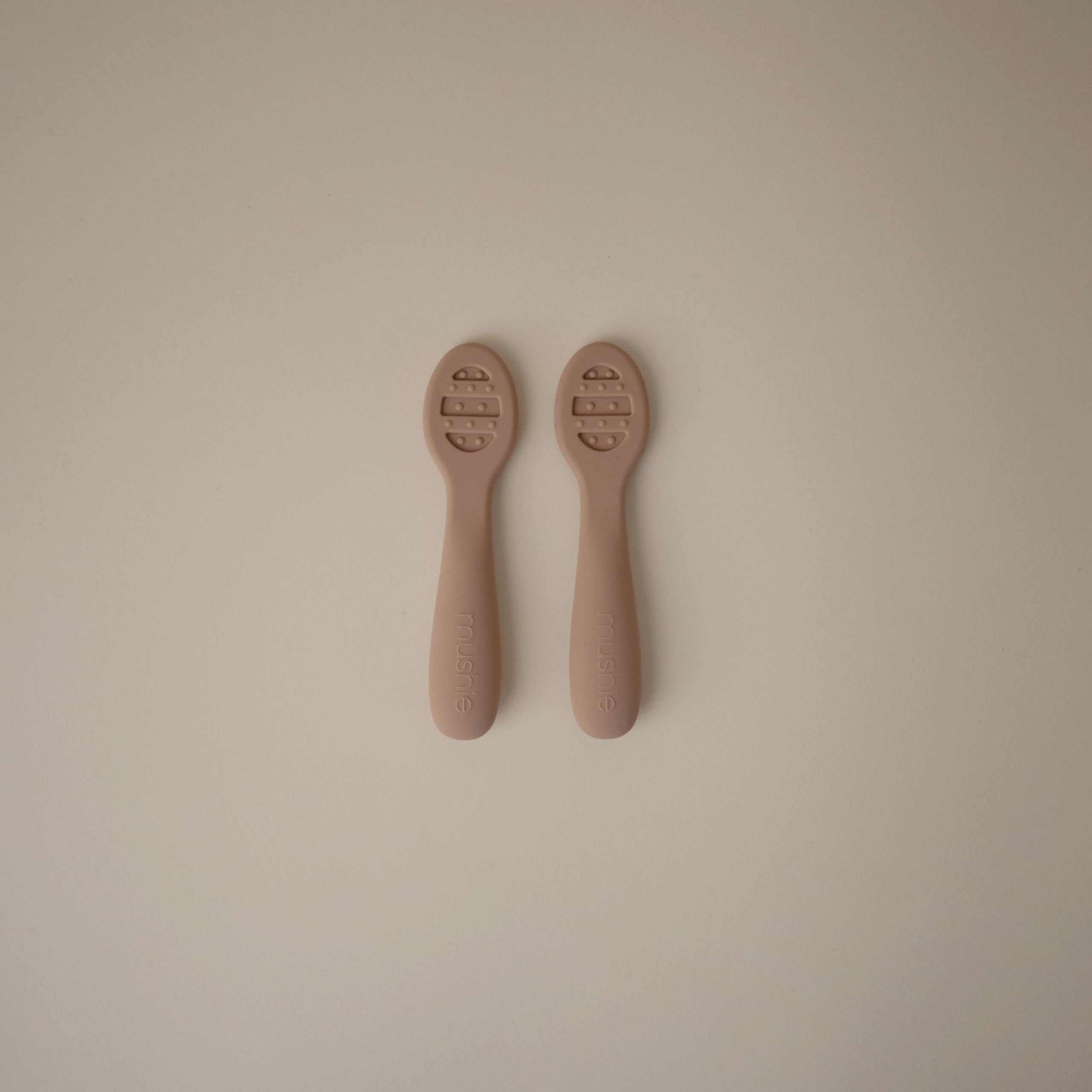 Mushie First Feeding Baby Spoons, (Natural) First Feeding Spoons, 3.8 x 0.9 inches - Image 3