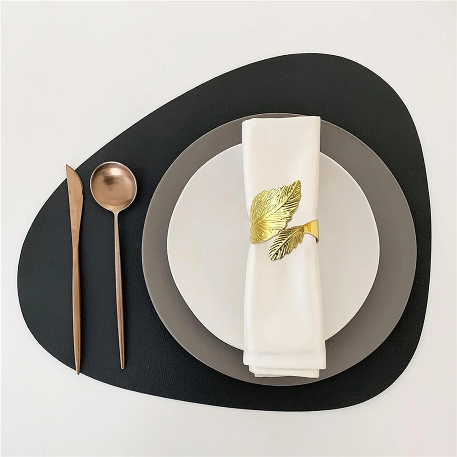 Lot de 50 ronds de serviette en métal en forme de feuille pour hôtel ou mariage