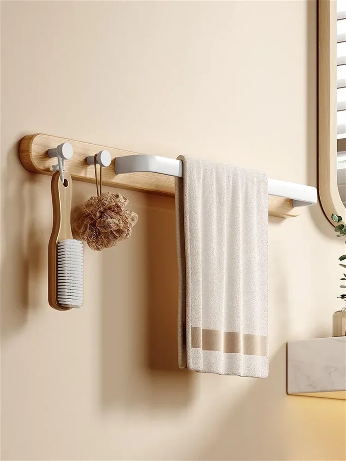 Toallero de Madera Maciza y Aluminio