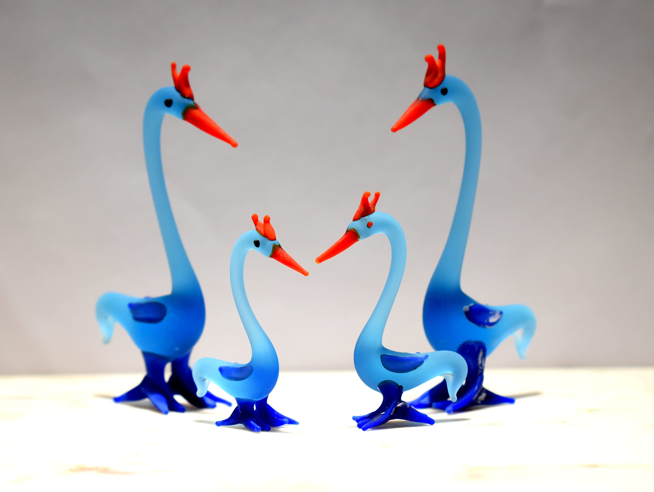 MARBOGLASS India Handicrafted Mini Swan Family Figurine for Home Decor, Blue