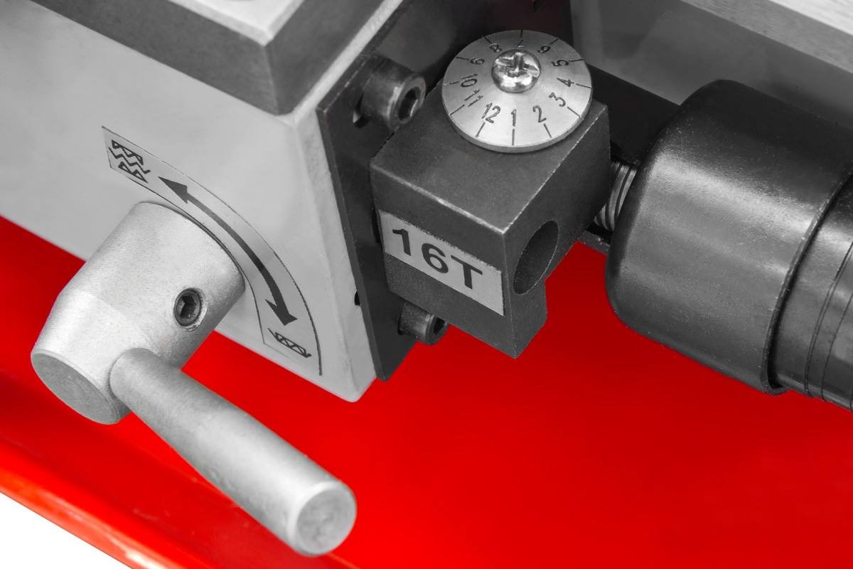 Holzmann – Torno para metales, 300 mm con regulador – 400 W 230 V – ED300ECO