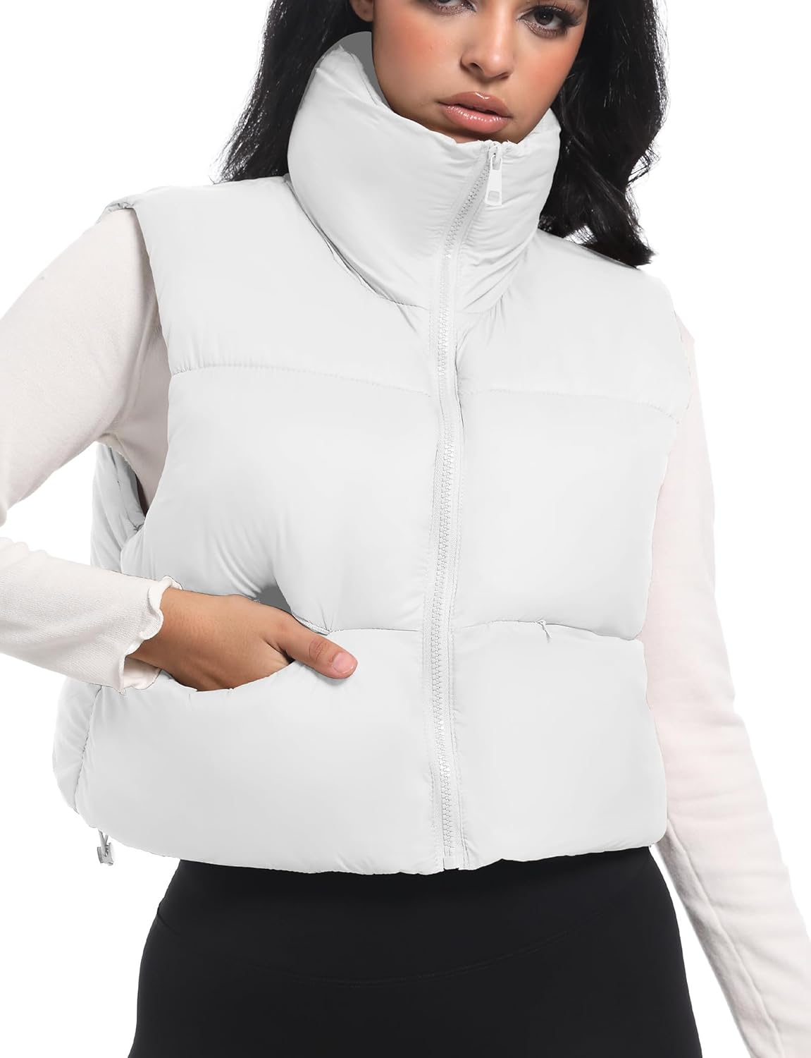 Buauty Cropped Puffer Vest Women Winter Puffy Vest with Pockets Lightweight Stand Collar Zip Up Sleeveless Jacket