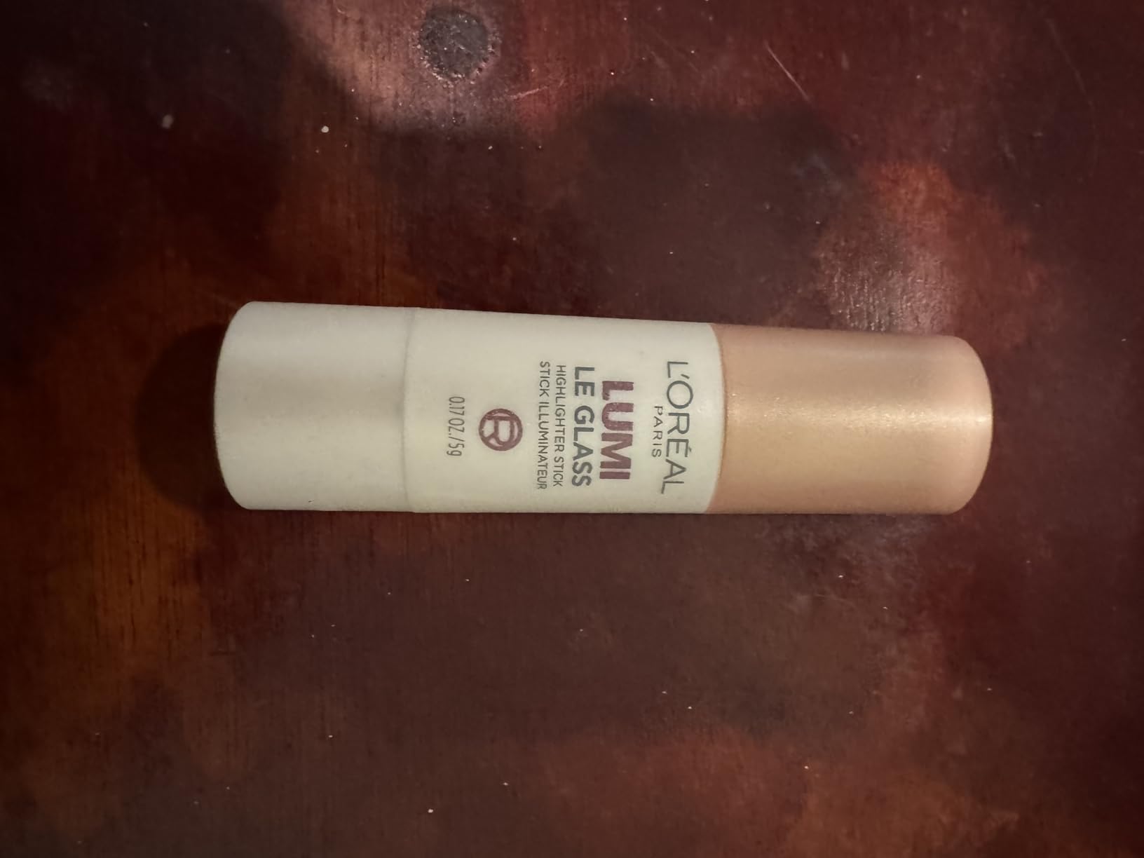 L'Oreal Paris True Match Lumi Le Glass Highlighter Stick, Reflective, Translucent, Glassy Highlighter for Face and Body, 620 Pink Ballet, 0.17 Oz