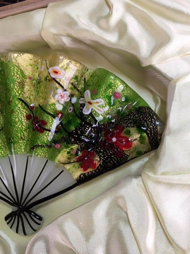 Amazon.co.jp: レア 黒木国昭 ガラス扇面飾り : おもちゃ Amazon.co.jp: レア 黒木国昭 ガラス扇面飾り : おもちゃ