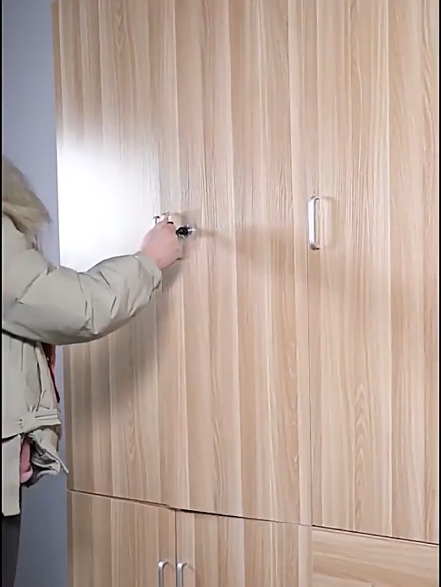 Trhillsbrad Zelfklevende haken, 8 stuks, 360 graden draaibaar, plafondhaken met schraper, zonder boren, handdoekhaken, plakhaken, transparant, waterdicht, 5 kg belasting, magische haak voor badkamer, keuken, kantoor, slaapkamer