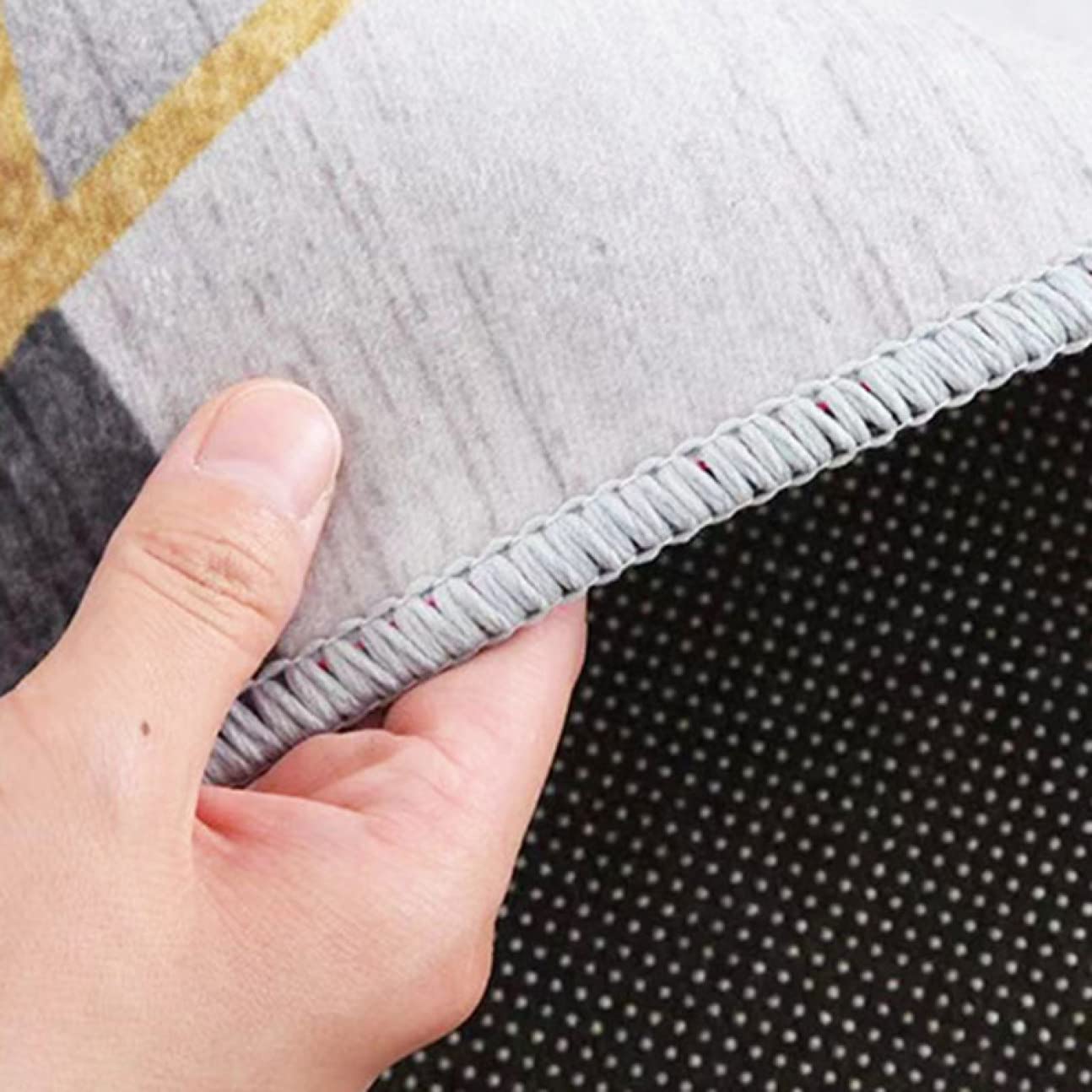 Amazon｜[ZS2L7] ラグカーペット 北欧 幾何学 夏用 冬用 洗える