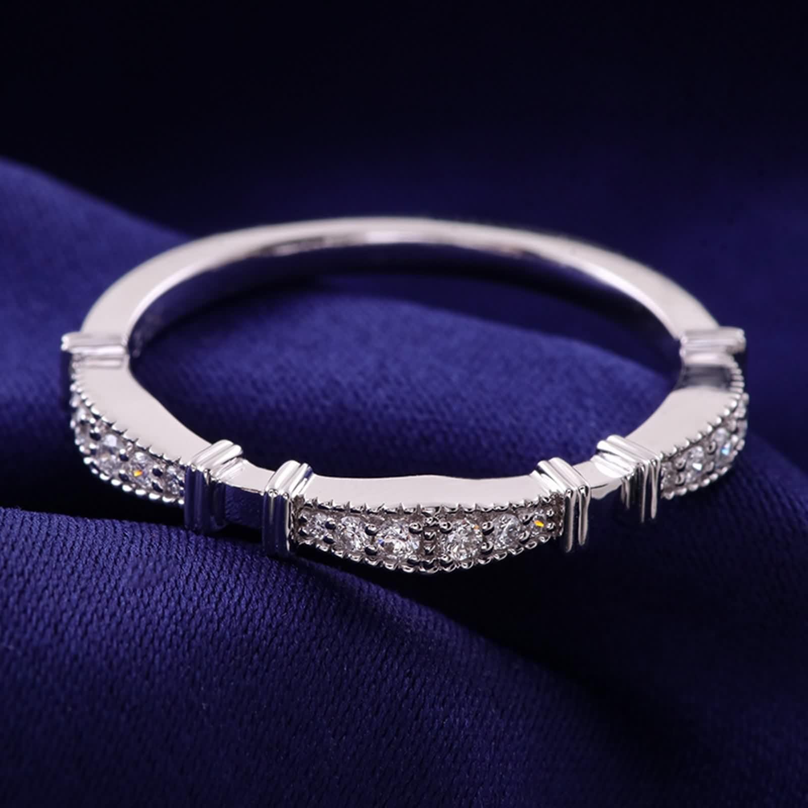 Moissanite Anillo de boda, anillo de promise para mujer, apilable, fino, oro blanco de 9/14/18 K