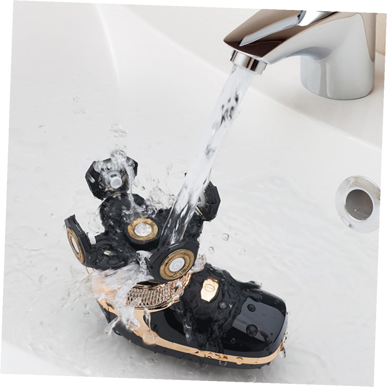 POPETPOP Rasoio Elettrico Barba e Chioma Uomo Cinque uno Lame in Acciaio Placcato Titanio, Funzione Washabile e Design Oro per Impiego Professionale e Domestico