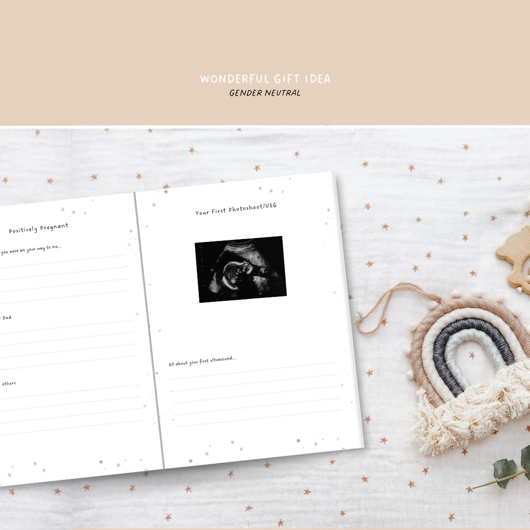 Hello Baby! Baby's First Year Memory Book: Teddy Bear Baby Album for New Parents Keepsake