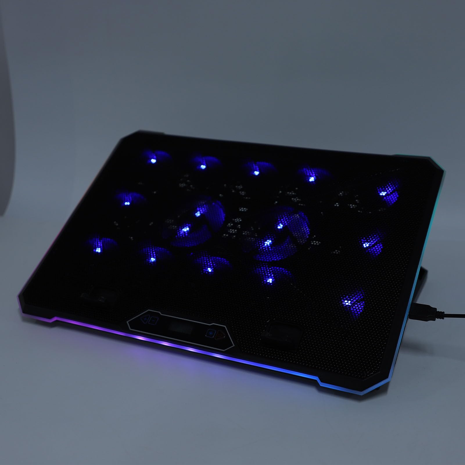 Tonysa Enfriador de Portátil para Videojuegos, Refrigeración Potente, 8 Niveles de Ajustable, Luces RGB para Ordenador Portátil de 12-19 Pulgadas para Jugadores, Metal ABS (14 Aficionados)