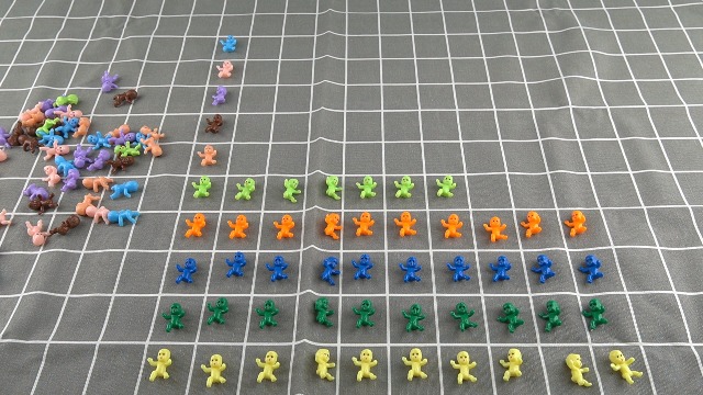 JuXinDa 36 Stück Mini-Kunststoff-Babys – Ca. 2,5 Cm, Für Babyparty, Eiswürfel-Spiel Oder Als Cake-Topper