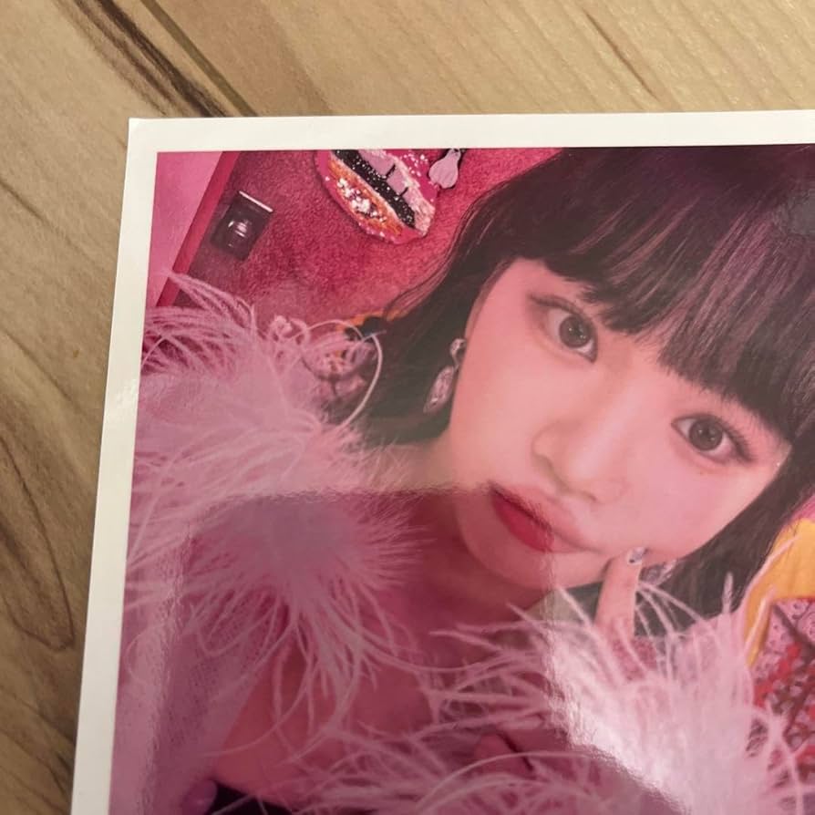 【新品未使用】ルセラフィム LE SSERAFIM フーディ　Lサイズ　トレカ付 m72646470189_1.jpg?1750650306