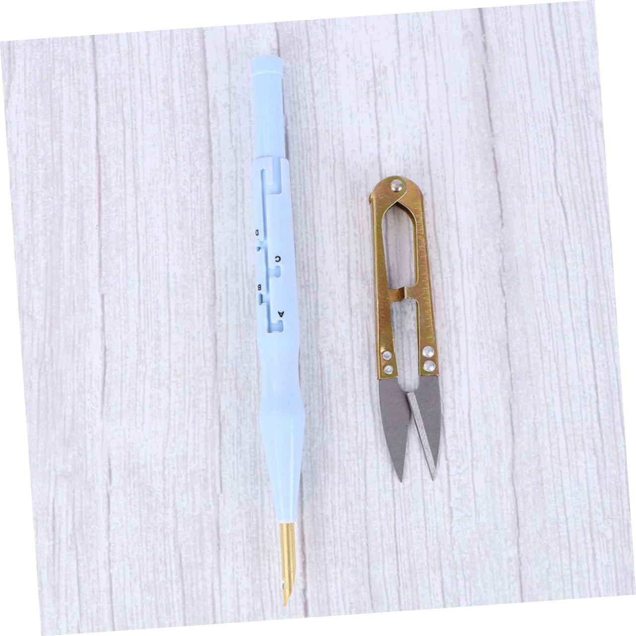 Angoily Kit De Base De Bordado Cuadrada Punzón Para Bordar Incluye Hilos y Accesorios Para Manualidades De Bricolaje Hecho Mano Para Regalar Eventos De Artesanía De Niña