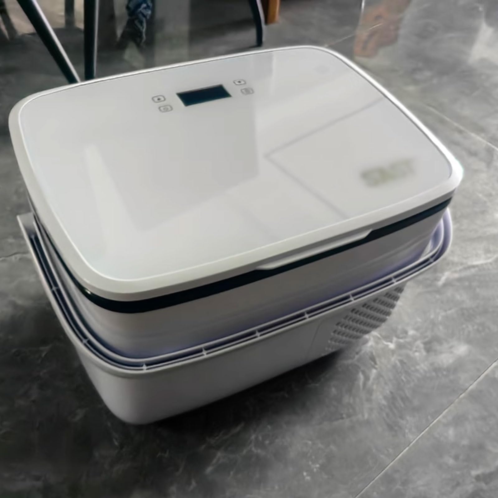 Lodówka Samochodowa Osobista Mini Lodówka Samochodowa Do Pojazdu 18 L, Konstrukcja Komory Zamrażarki I Lodówki -20°C Do 10°C Wyświetlacz Dotykowy 12 V/24 V/220 V