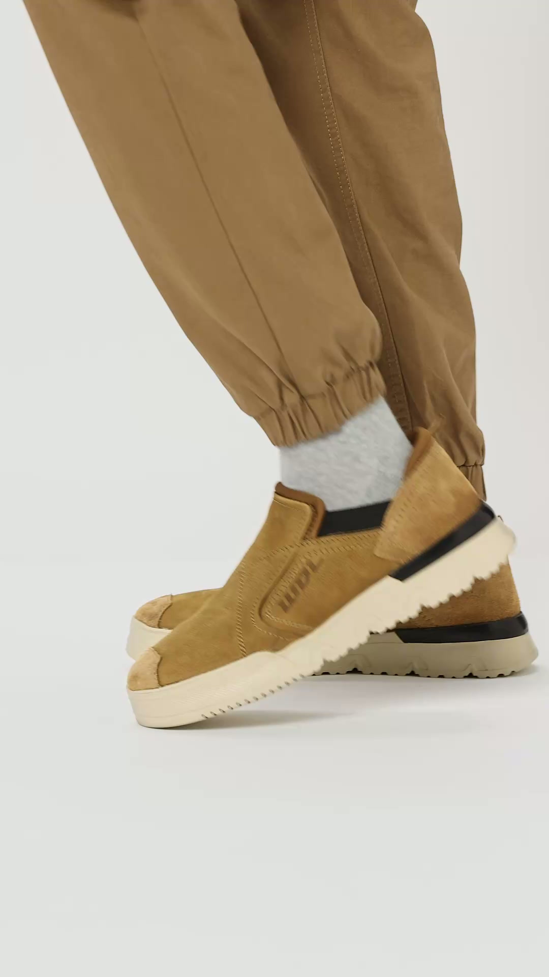 Woodland Men's Camel Nubuk PDM2 Casual Shoes-6 UK (40EURO) (OGCC