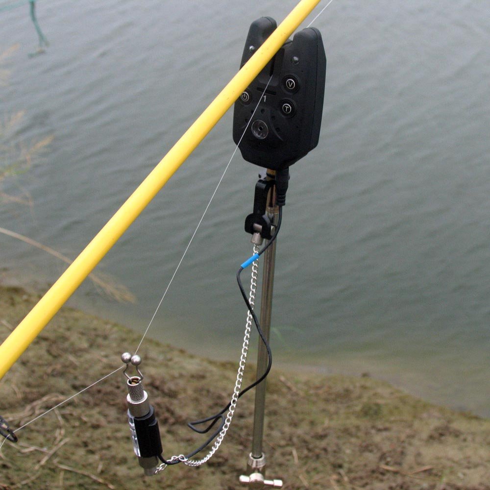 Lixada Set di 4 segnalatori di abboccata e scambisti, 1 ricevitore con indicatore LCD e 4 ganci a catena in acciaio inox, con custodia, per pesca alla carpa