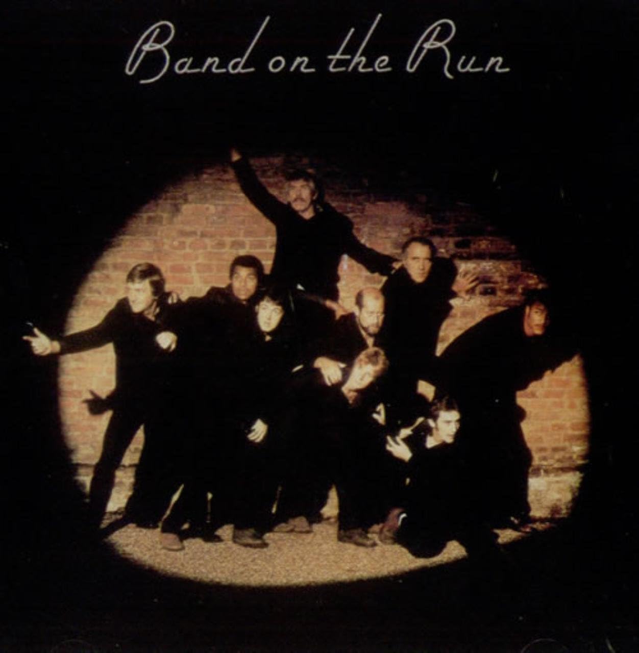 Amazon.co.jp Band on the Run ミュージック