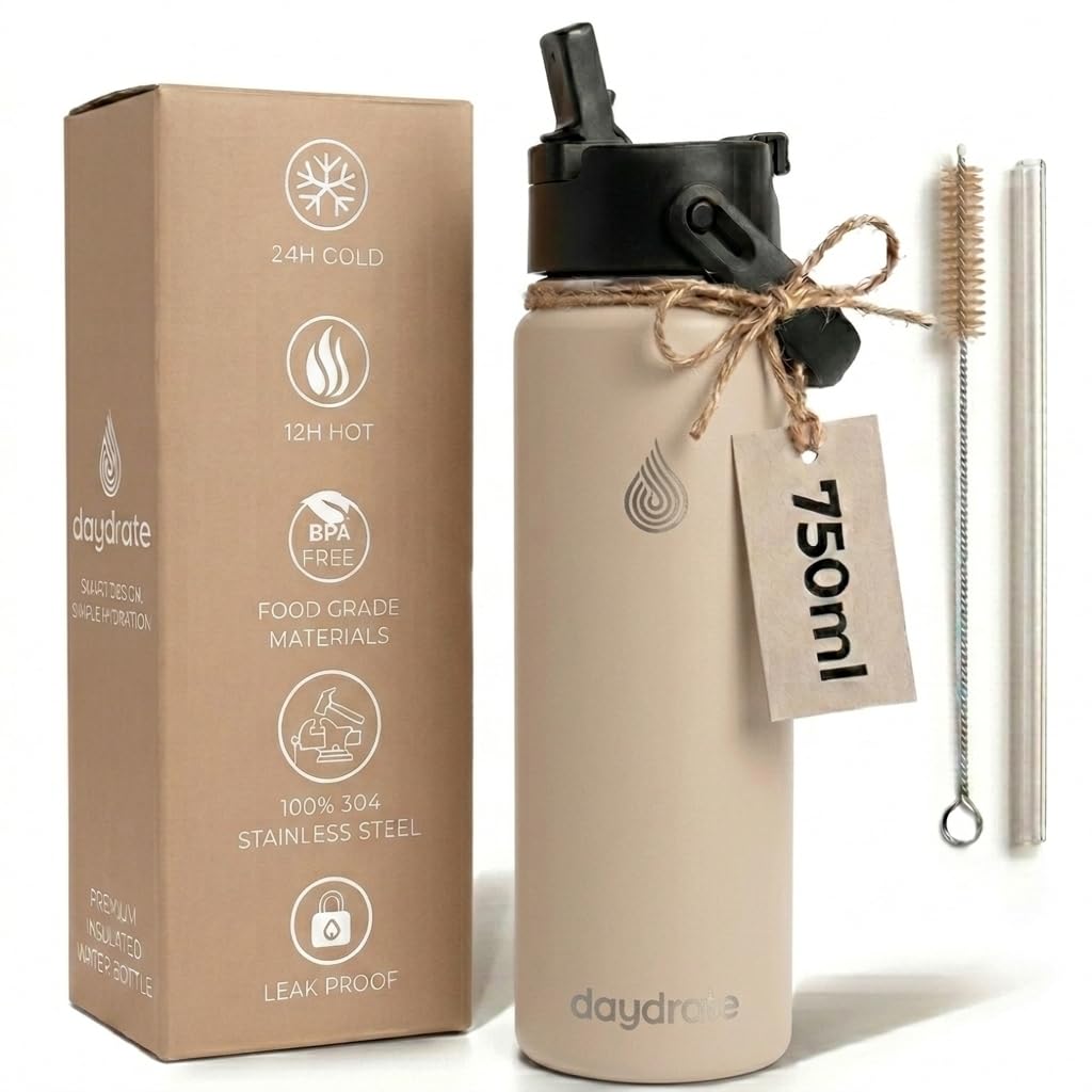 daydrate Insulated Metal Water Bottle with Straw 750ml- Stainless Steel Water Bottle, BPA Free, Lid Straw & Spout, Leakproof, 24 Hours Cold & Hot, Work, Travel, Gym Bottle for Men & Women - Sandstone