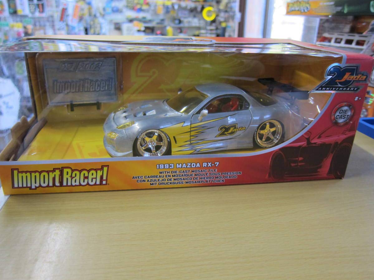 Amazon.co.jp: 1/24 Jada Toys ダイキャストカー 20 ANNIVERSARY