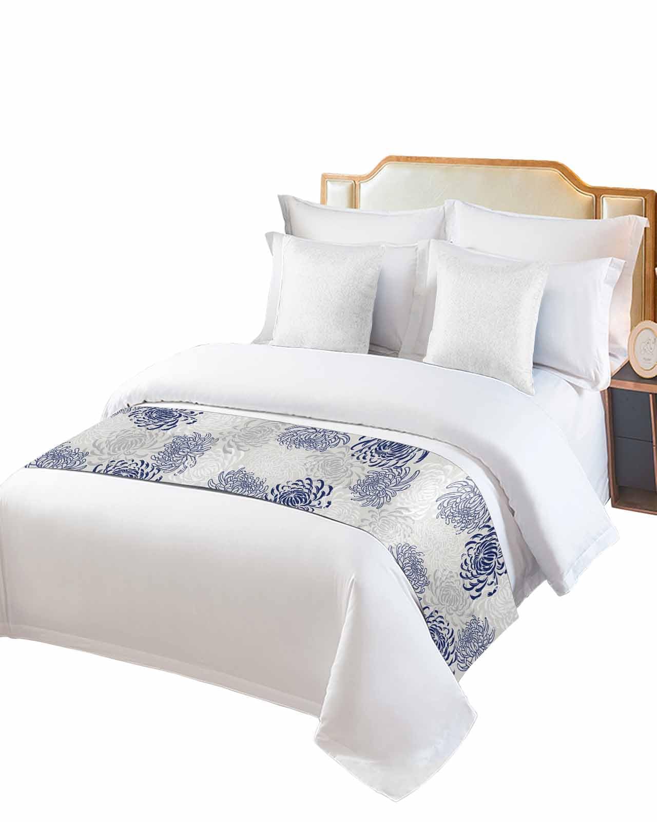 Twin Bed Runner Boho Ombre Blue Chrysanthemum Bedding Runner Scarves Decorative Bed Scarf, Abstract Blossom Floral Soft Bedding Scarf for Bedroom Hotel Wedding 71x20in