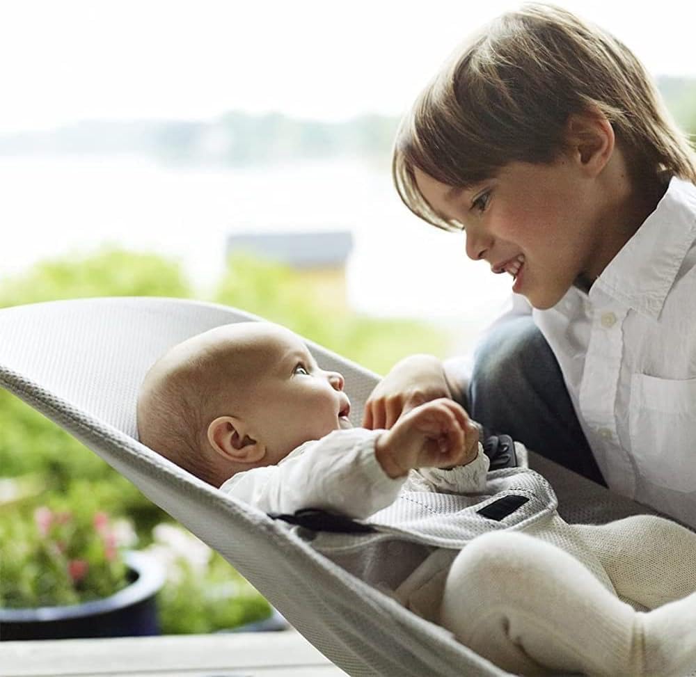 GalPat Baby Hamaca Bebé Plegable + Arco de Juegos - Balanceo Natural - Ergonómica - Tejido Transpirable Suave y Antialérgico - 3 Posiciones