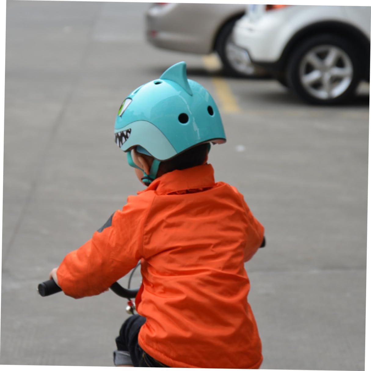 TIDTALEO Casco de Bicicleta Niñas de 5 a 8 Años Diseño de Tiburón en 3D, Talla Ajustable y Material Plástico Transpirable para Ciclismo y Patinaje
