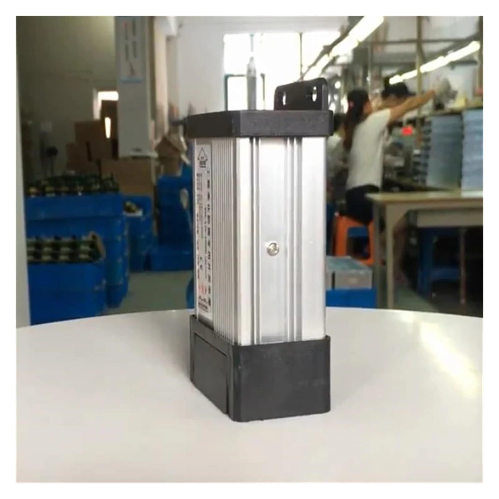 Alimentatore LED ad alta potenza da 1 pezzo 100 W Alimentatore driver LED antipioggia 100-240 V DC 12 V 8A Driver LED trasformatore singolo buona vendita