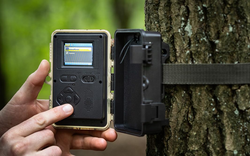 Rollei Kamera do obserwacji dzikich zwierząt HD-30, 48 MP, 4K, z czujnikiem ruchu, widoczność w nocy, kamera na podczerwień z akumulatorem i wyświetlaczem IPS 2", czas wyzwalania 0,4 s, IP54, kamera
