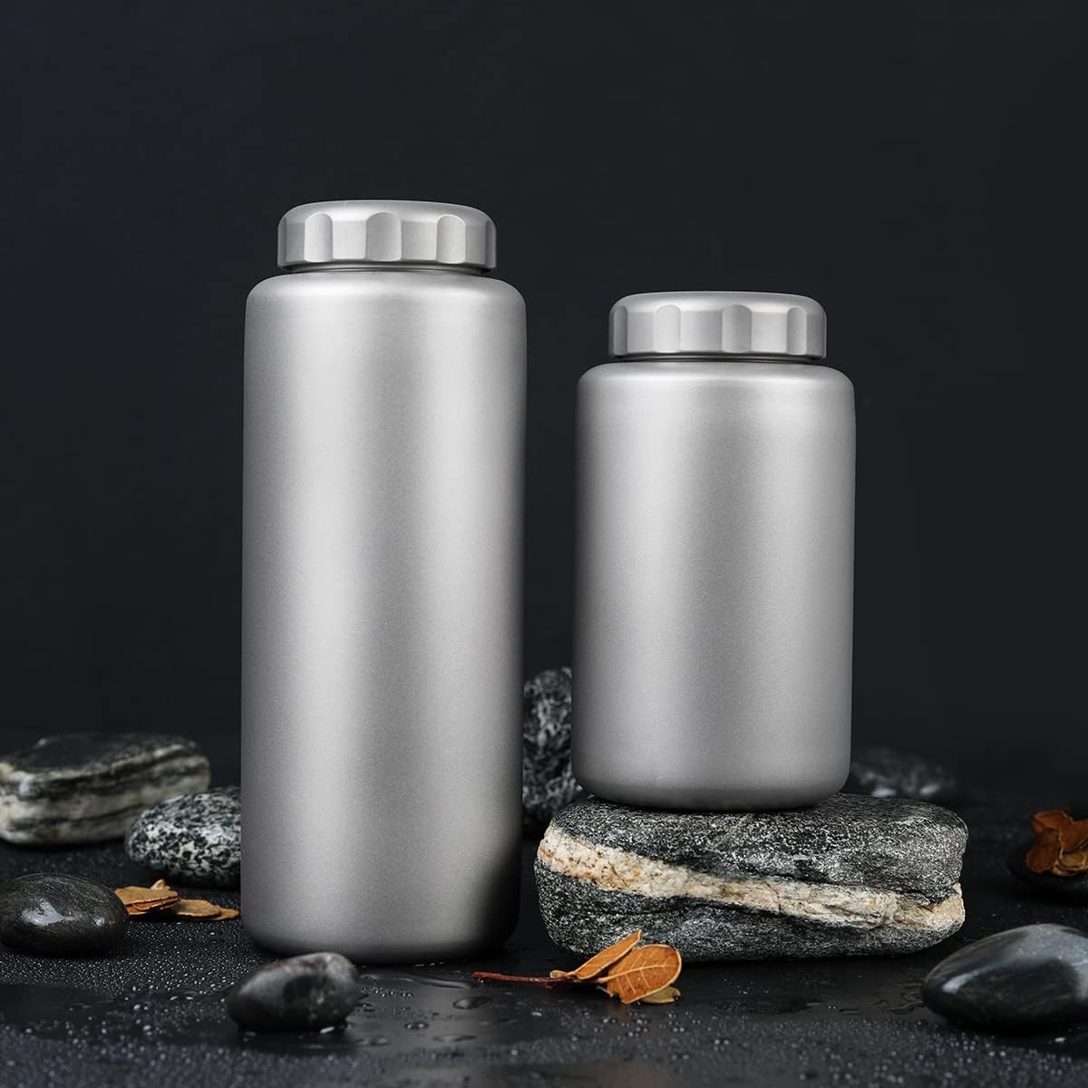Bouteille d'eau de 1050 ml – Convient pour le camping en plein air, la randonnée, la randonnée et le sport, bouteille d'eau réutilisable avec housse isolante