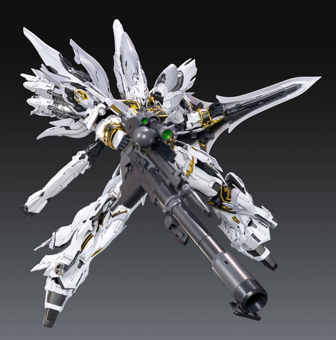 Amazon | [Tbmodel]彗星科技 1/100 機甲 真紅の三倍速 ホワイト