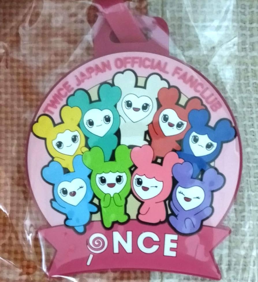 Amazon.co.jp: TWICE ファンクラブ グッズ ファンクラブ会員特典
