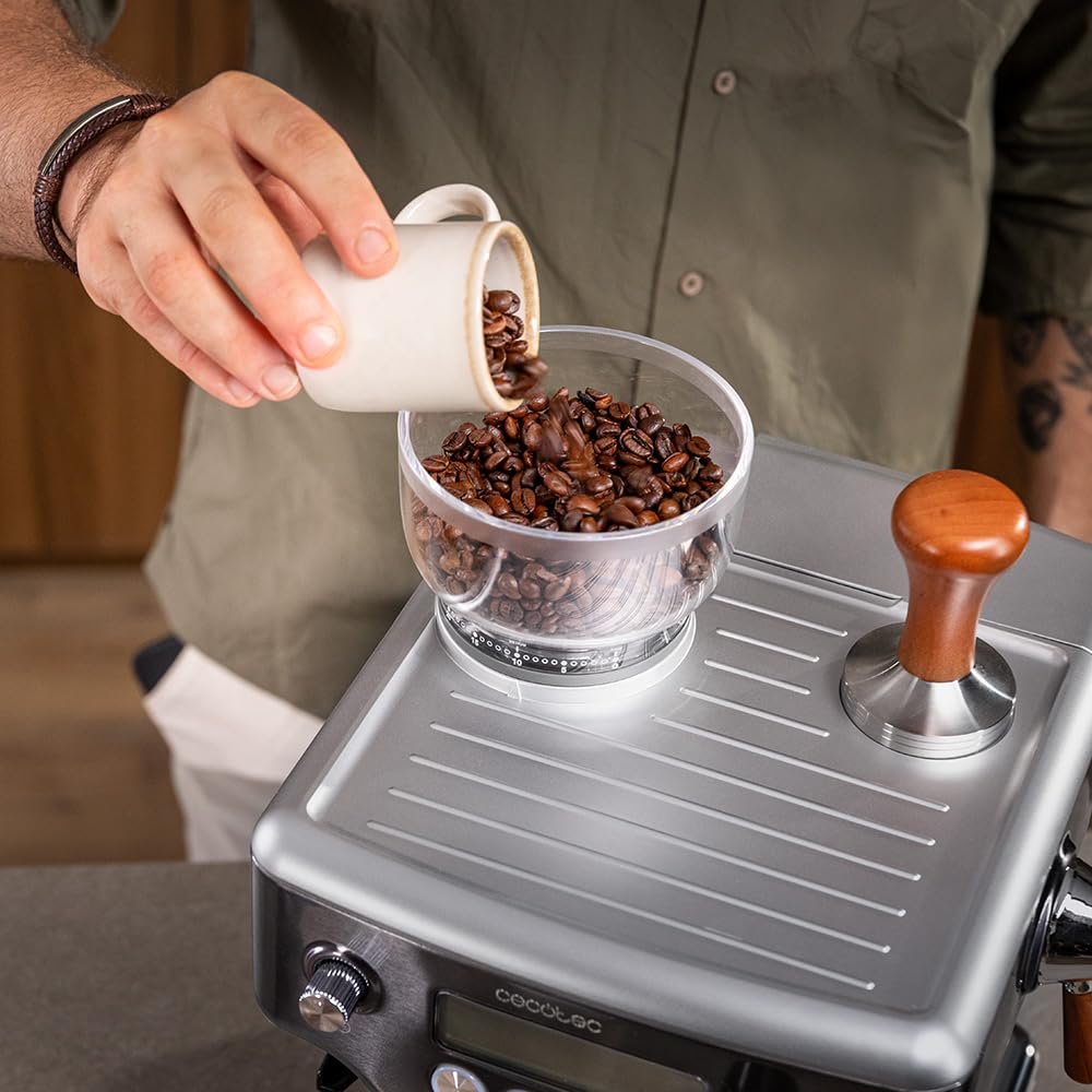 Cecotec Macchina Espresso Barista Power Espresso 20 Barista Steel & Grind. 2200W, 20Bar, Macinacaffè Conico, 2.1L Serbatoio Acqua, 180g Caffè, 30 Livelli, Thermoblock, Doppio Braccio, Accessori