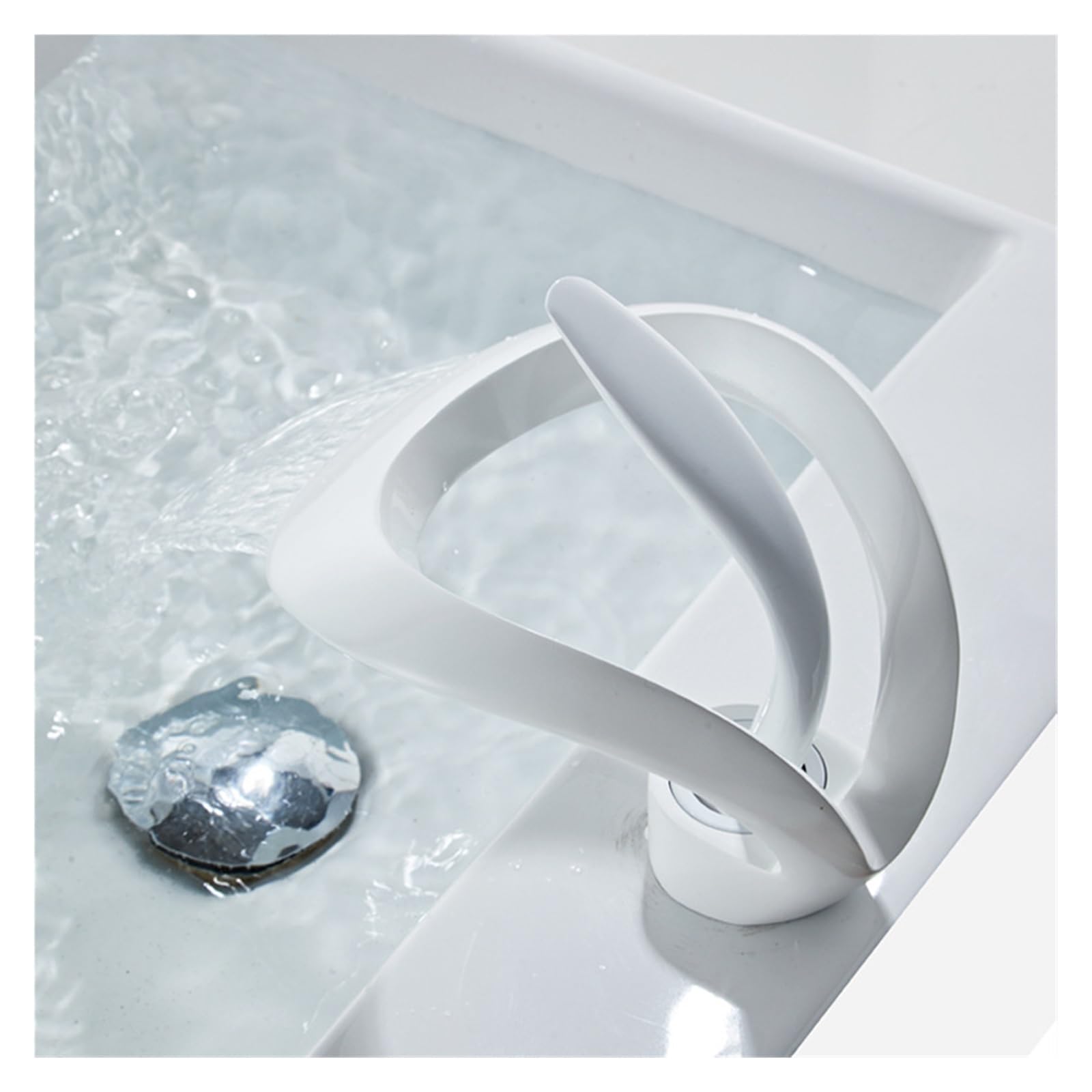 Robinet salle de bains blanc l'art de purifier votre espace intérieur