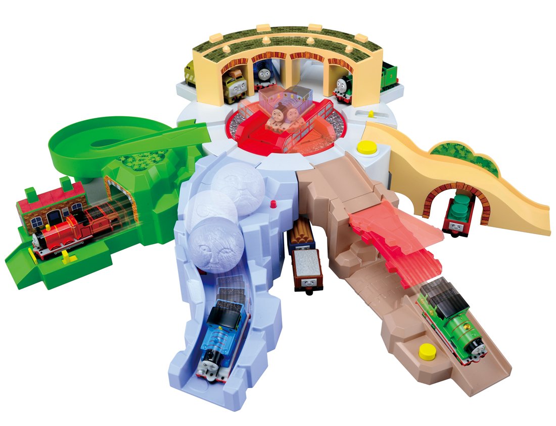 Amazon.co.jp: トミカ トーマス ハラハラ操車場 初回トーマス付き