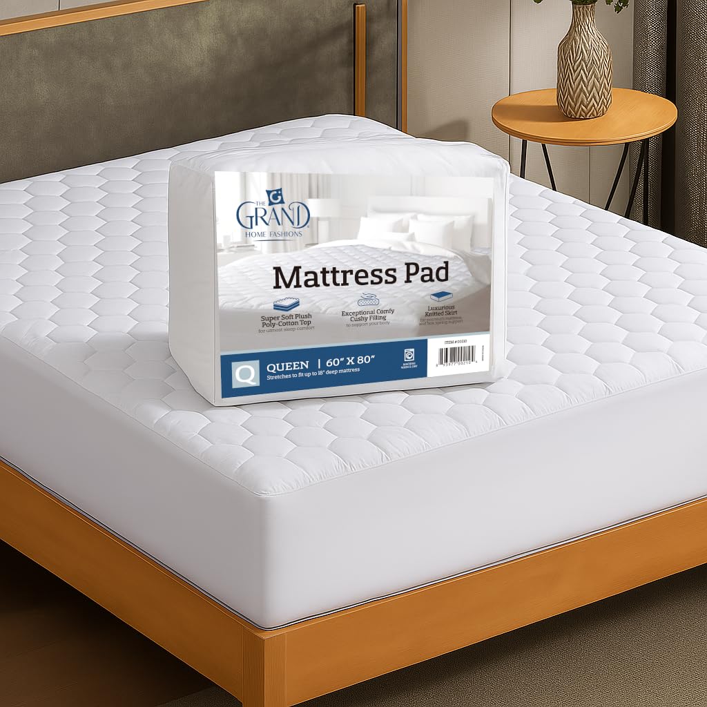 THE GRAND Queen Mattress Pad Protector Soft, Comfortable, and Hypoallergenic Queen Mattress Cover with Stretchable Deep Pockets That Fit Perfectly. Protects Mattress Against Spills and Stains.