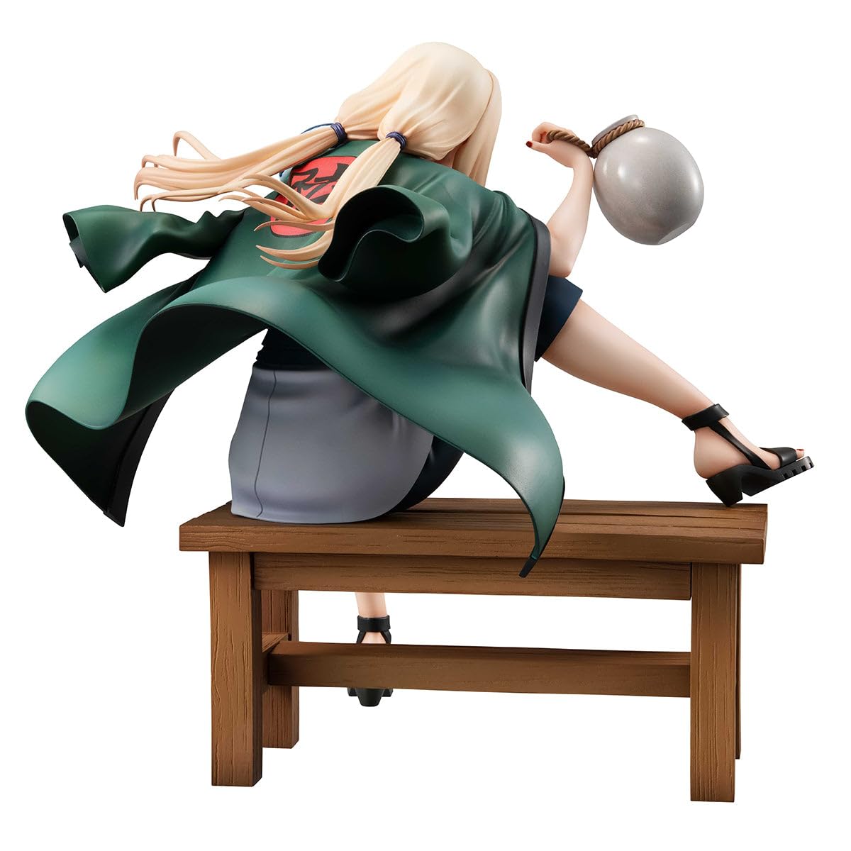 Amazon.co.jp: メガハウス NARUTO - GALS 綱手 Ver.2 (リピート