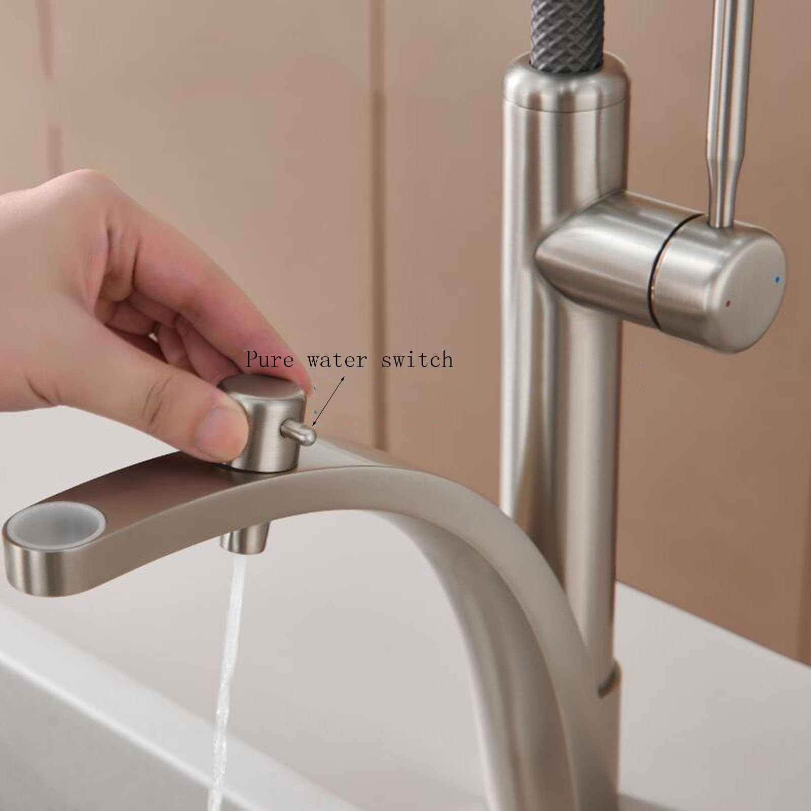 Flexibler 3-Wege-Wasserfilterhahn – Küchenarmatur aus gebürstetem Messing für einfache Filtration und verbesserte Hygiene