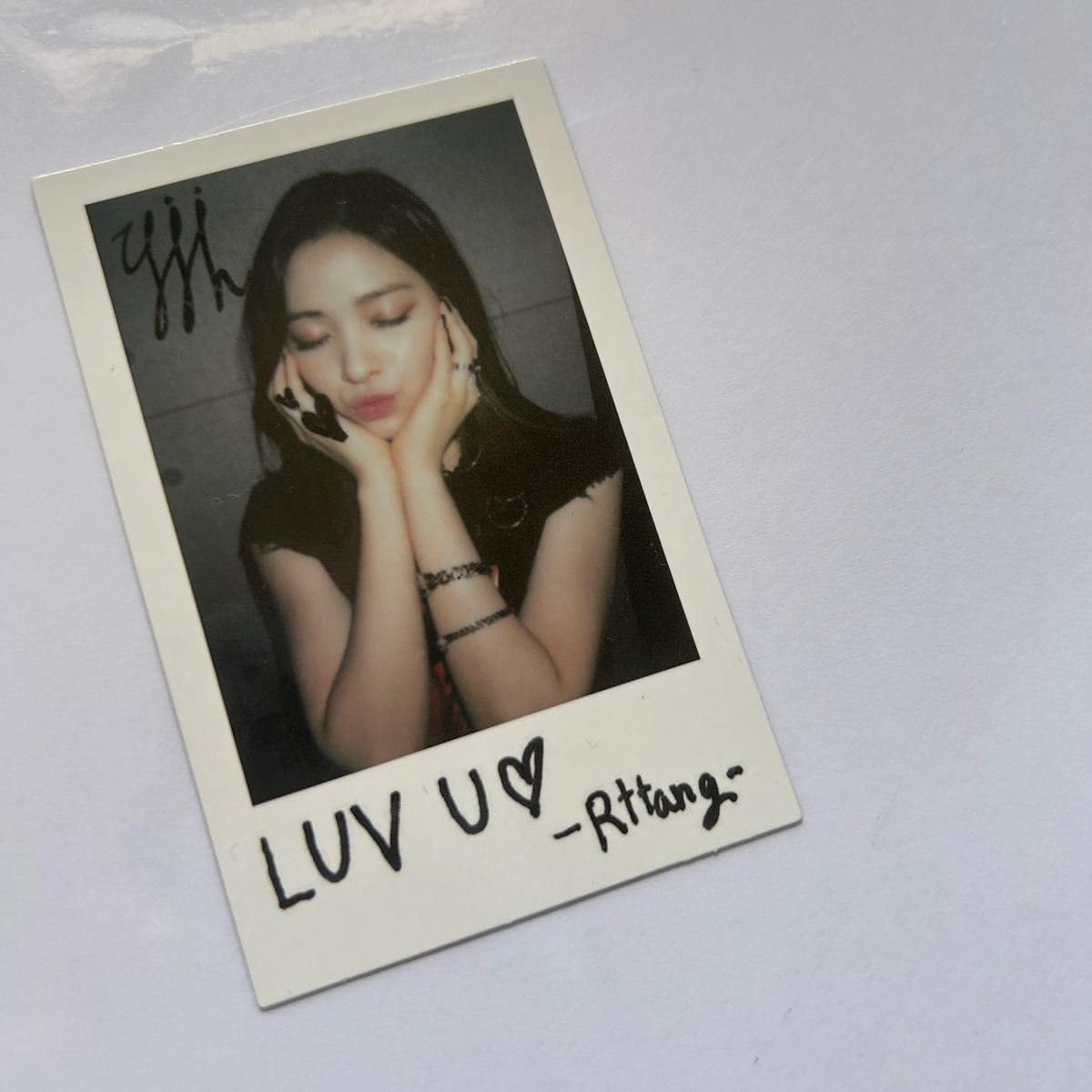 ITZY リュジン　チェキ Amazon.co.jp: リュジン icy チェキ風 初回特典 itzy : おもちゃ