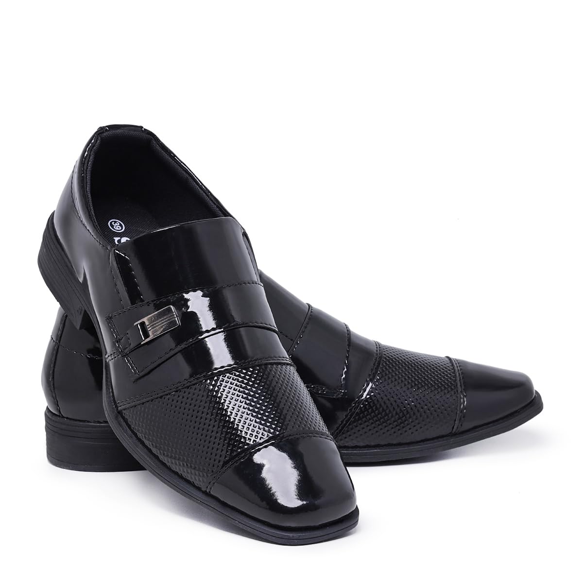 Sapato Social Masculino Bico Fino Elegante Pull On 834 em promoção! Veja a oferta e mais achadinhos de Sapatos 7 Hoje é o melhor dia para comprar Sapato Social Masculino Bico Fino Elegante Pull On 834 com aquele preço maroto! Promoção! Aproveite a oferta! 7