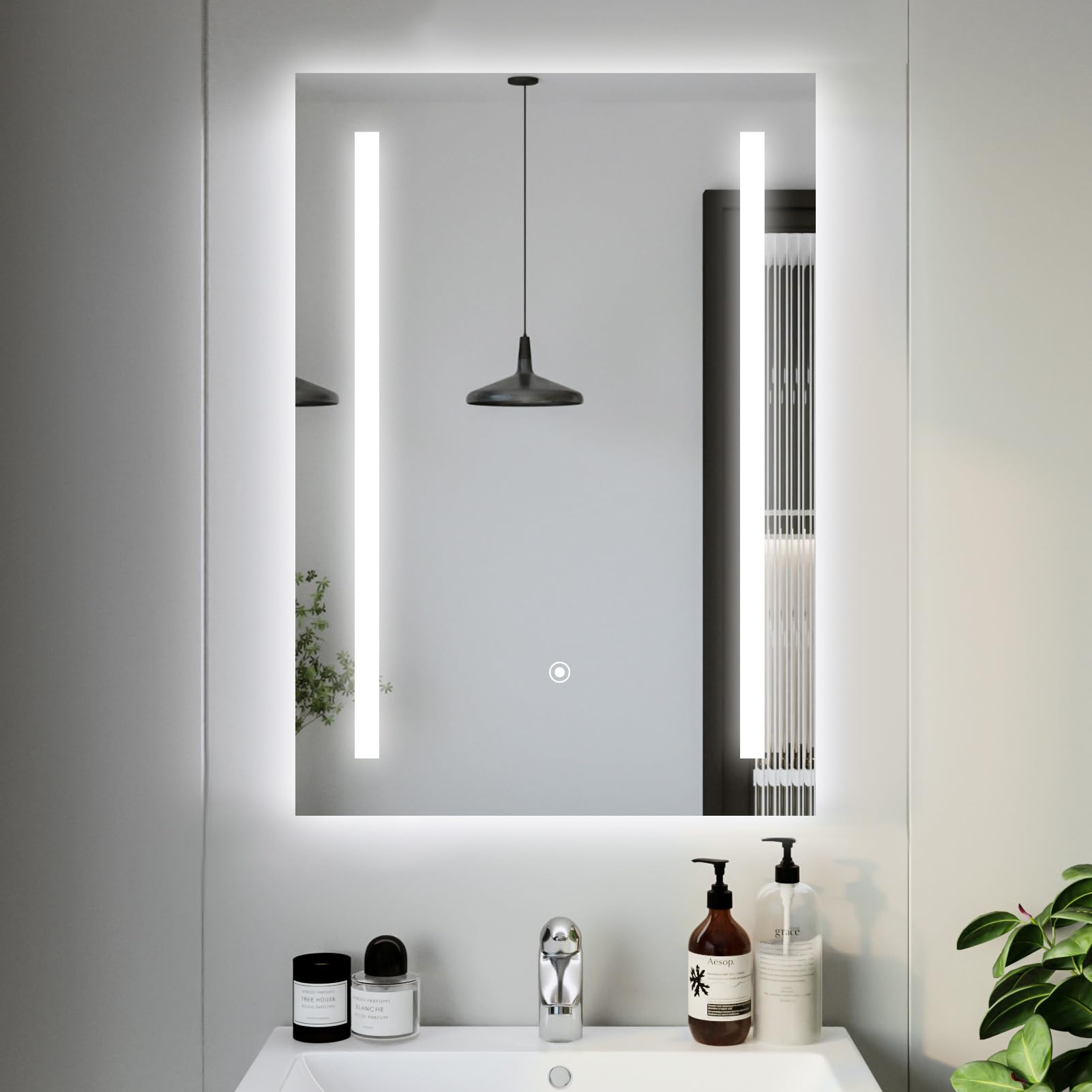 Youyijia LED Badspiegel mit Beleuchtung, Wandspiegel Badezimmerspiegel mit Touch-Schalter Kaltweiß 6000K Energiesparend Lichtspiegel