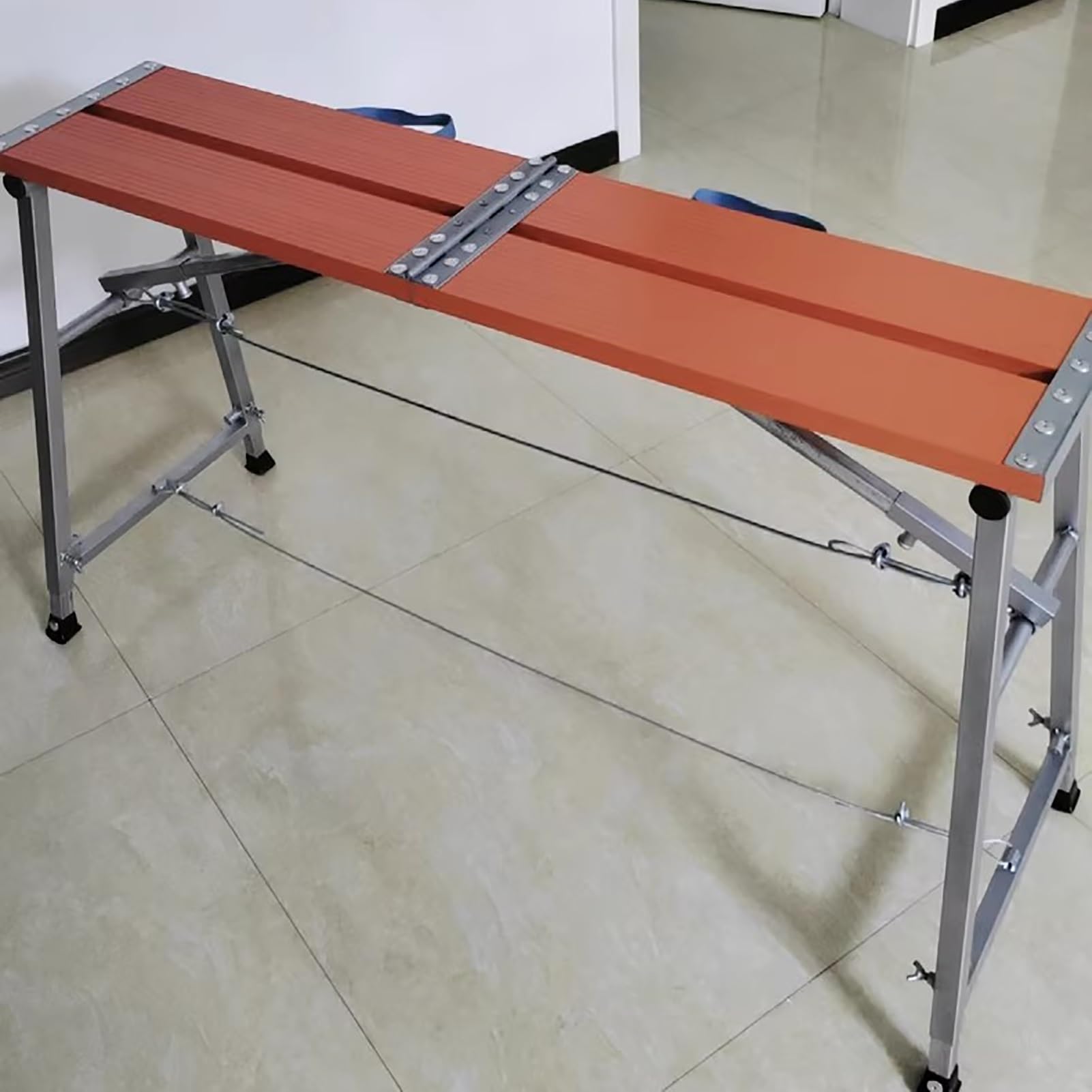 Andamio plegable de aluminio ajustable para uso doméstico, escalera de 140 cm con patas antideslizantes, herramienta de construcción ideal para proyectos de bricolaje y mantenimiento