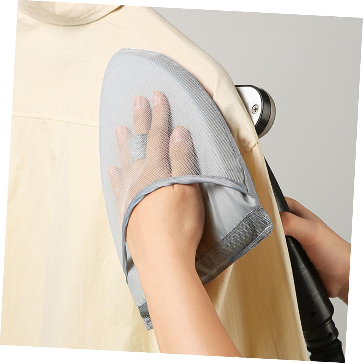 Amosfun Handheld Garment Steamer Mitt Xmas Linen Sponge Protective Glove