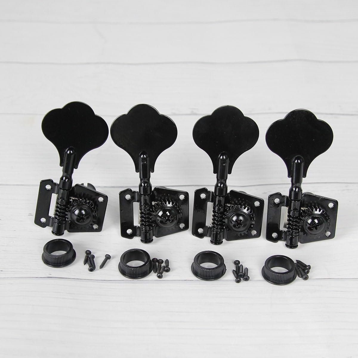 FLEOR 4Pcs Right Handed Vintage Open Gear Bass Guitar Tuning Keys PB JB Bass Guitar Tuning Machine Head 4R Black