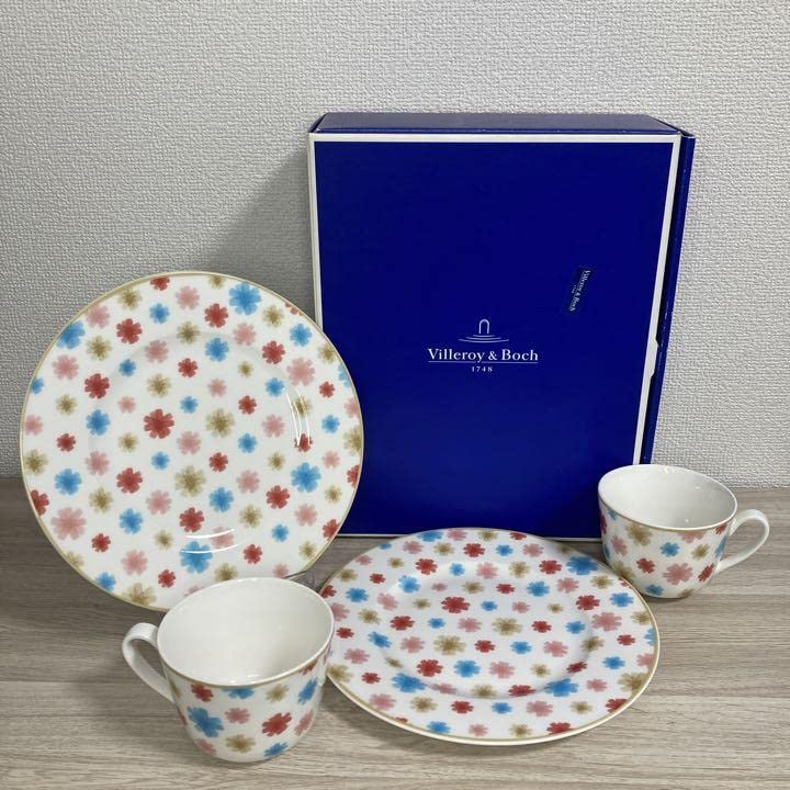 Amazon.co.jp: ビレロイボッホ リナ フローラル マグカッププレート  