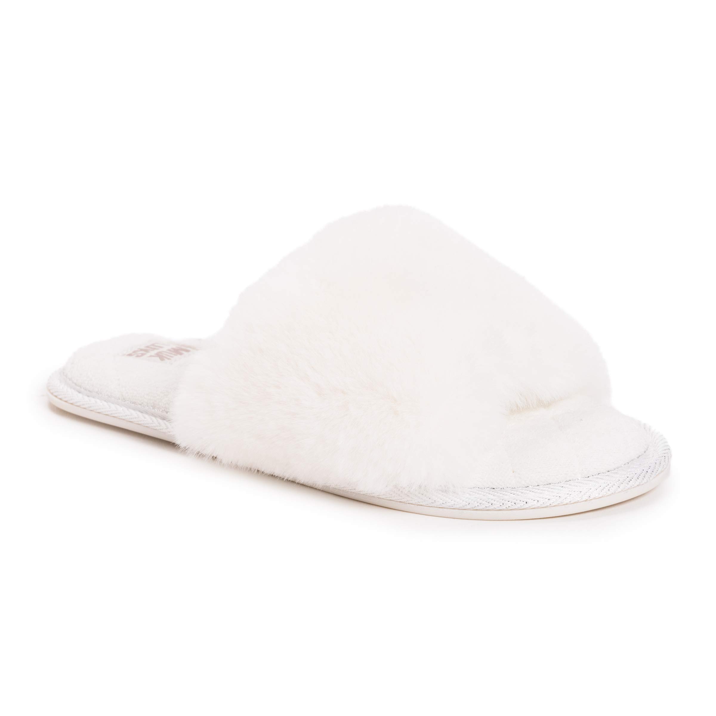 MUK LUKSWomen's Sariah Slide Slipper-Snow White