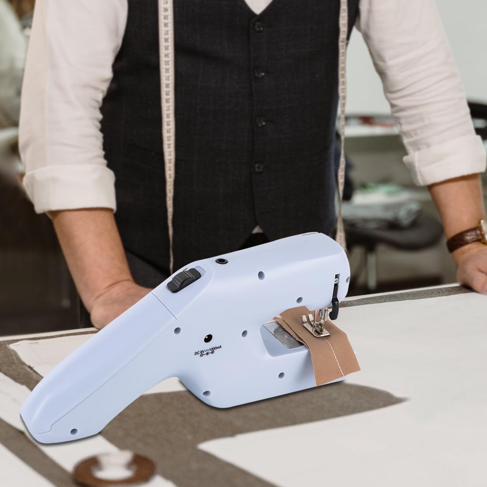 Macchina Da Cucire Portatile A Mano Bianca A Doppio Filo, Elettrica E A Batteria, Per Principianti E Viaggi, Con Adattatore E Accessori