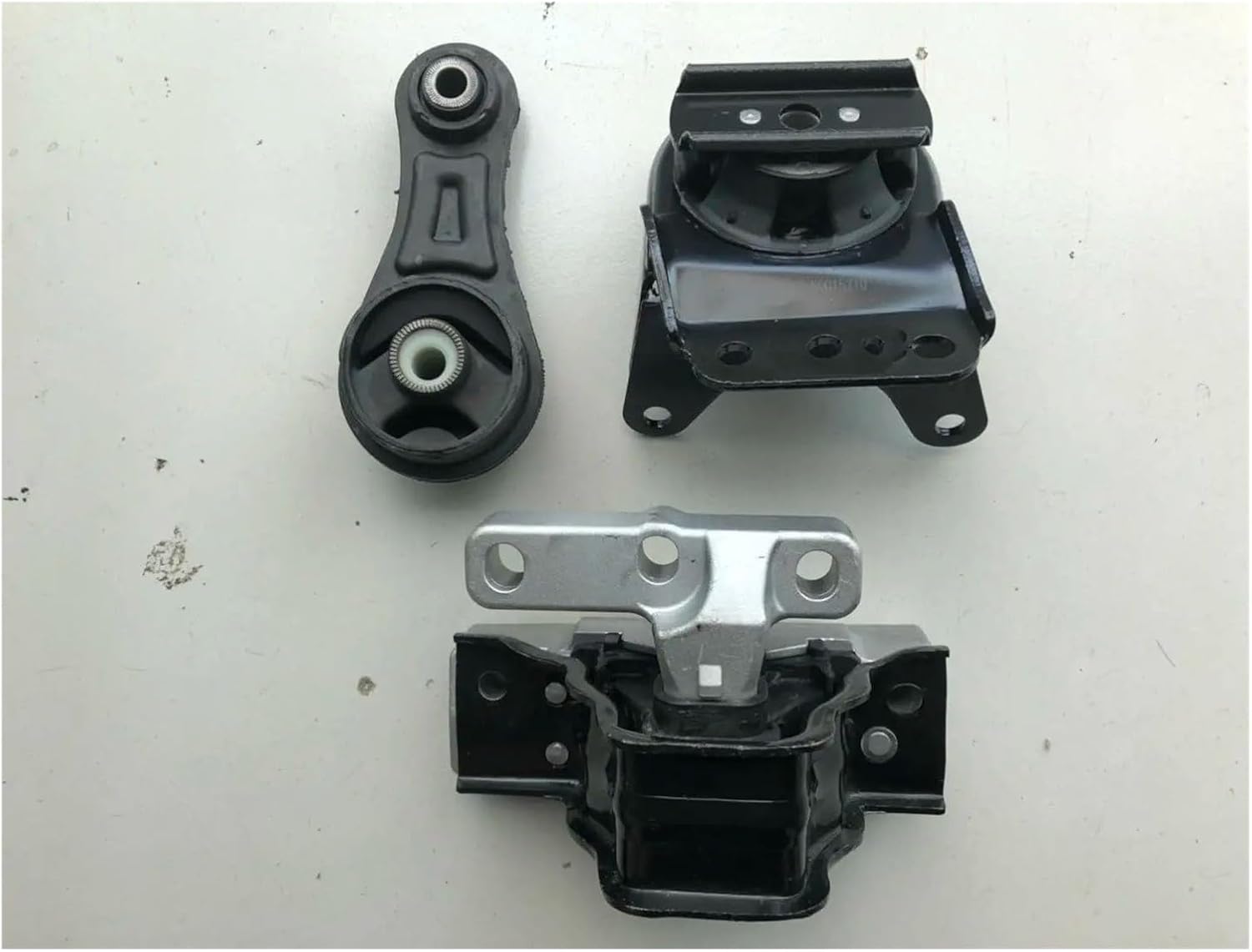 compatibility with for SAIC for Roewe 350 MG5 2008-2012 1pcs Engine Mount Bracket/Oil Sump Bracket/Gearbox Bracket Auto Car Motor Parts Gearbox Mounting